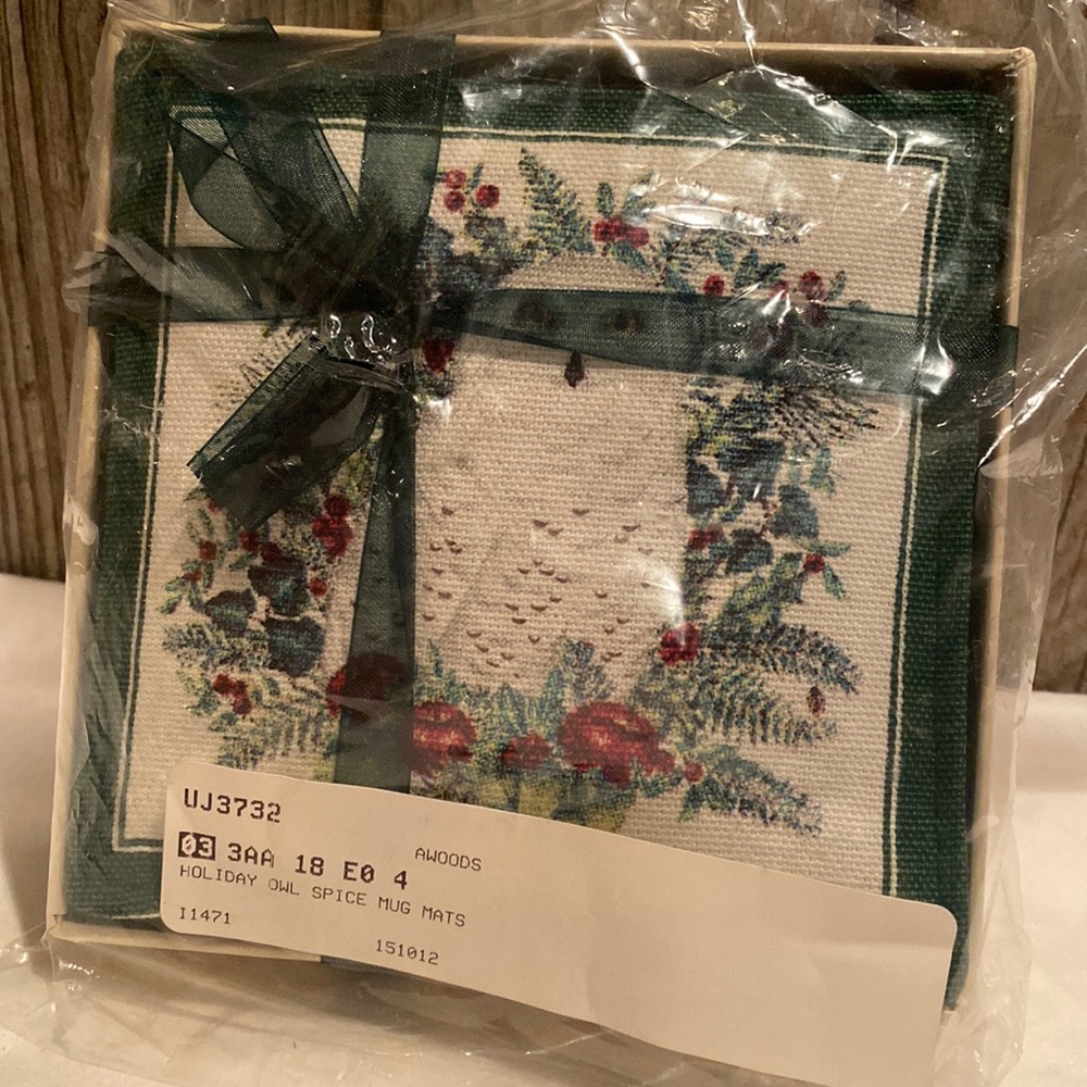 Alice’s Cottage White Owl Spiced Mug Mats set of 4 NEW